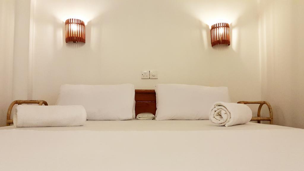 Sweden Inn Guesthouse Hikkaduwa Quarto foto