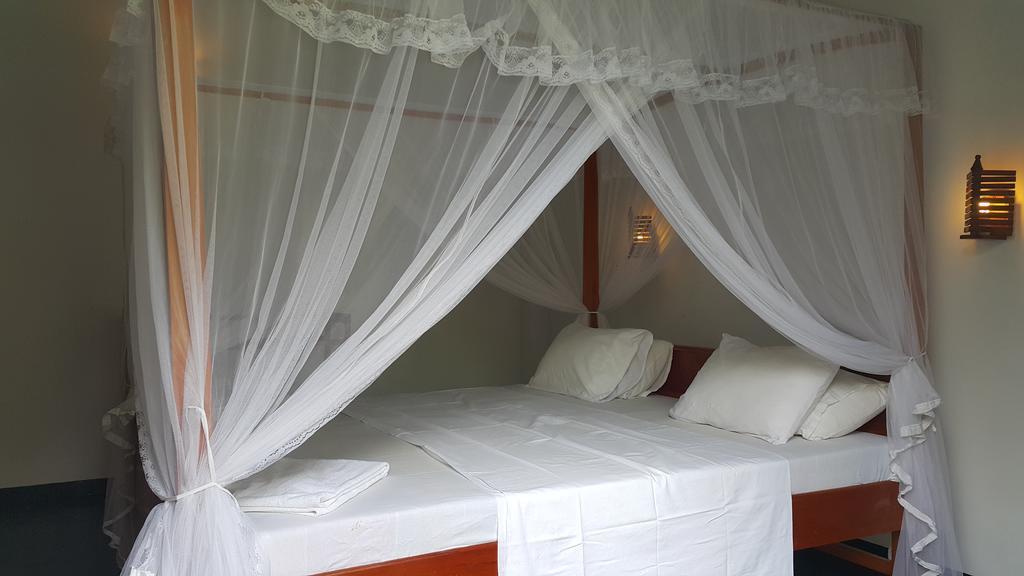 Sweden Inn Guesthouse Hikkaduwa Quarto foto